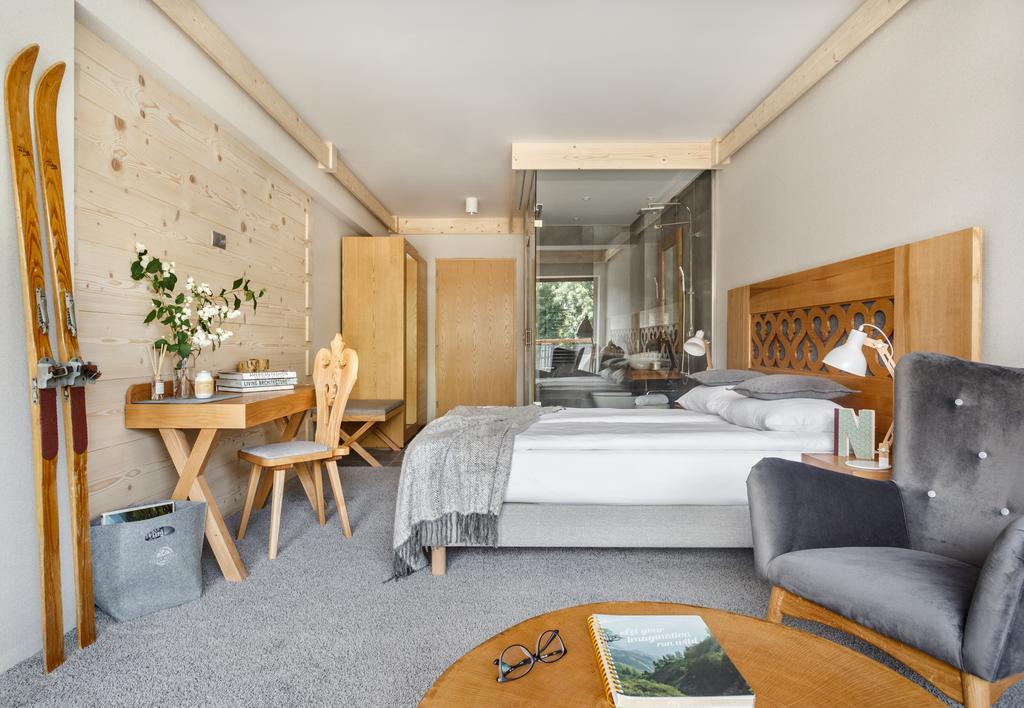 Premium Double Room Mountain View